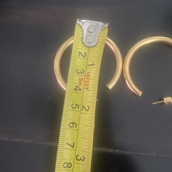 Dean Davidson midi hoop earrings! - Picture 3 of 6